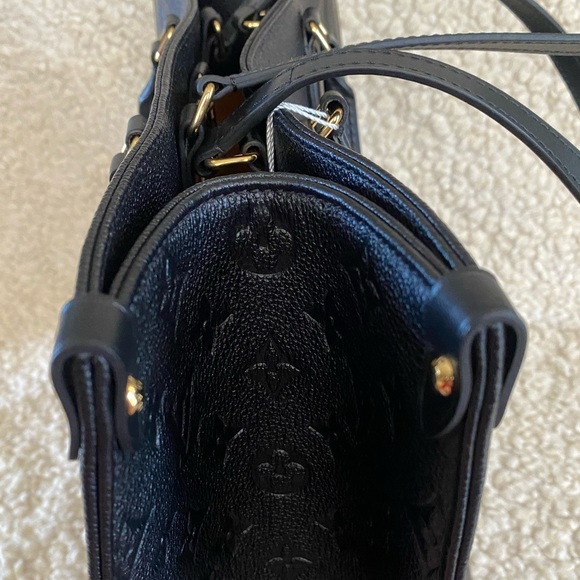 Louis Vuitton onthego GM giant monogram - Picture 7 of 17